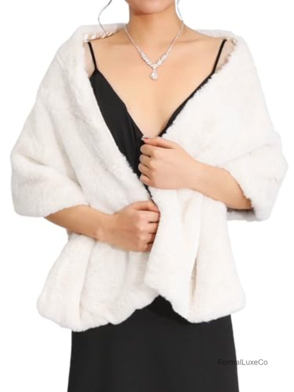 Women's Faux Fur Wedding Shawl Wrap with Rhinestones Brooch